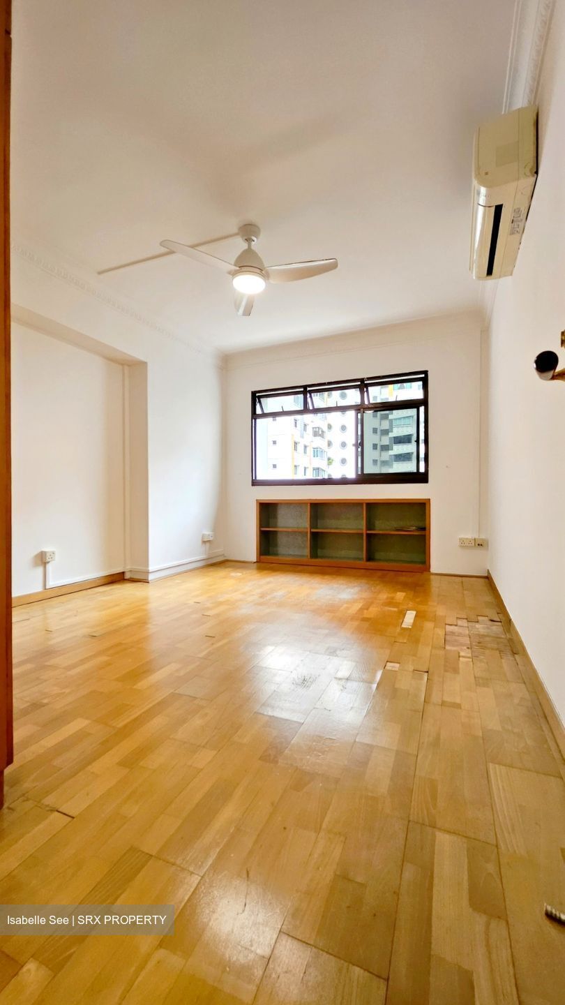 Blk 287A Jurong East Street 21 (Jurong East), HDB Executive #592588151